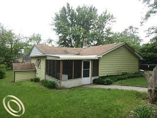 5th image of 34 Crescent Dr