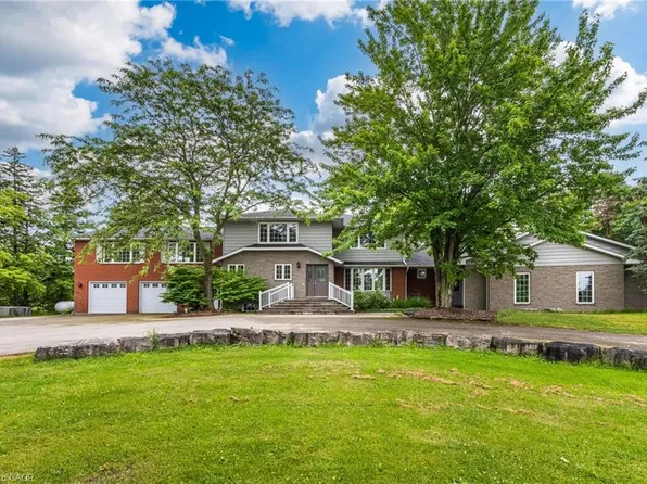 2220 Britannia Rd, Burlington, ON L7P 0G2