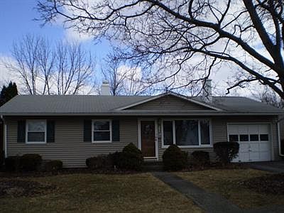 1st image of 208 Tifft Ave