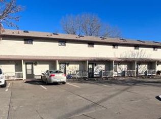 159 Riverview Dr APT 5, Monticello, MN 55362