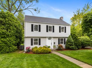 46 Glenbrook Rd, West Hartford, CT 06107