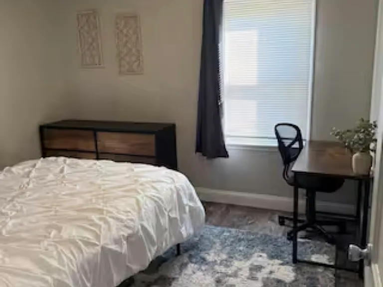 5131 N Longview Pl — Photo 8