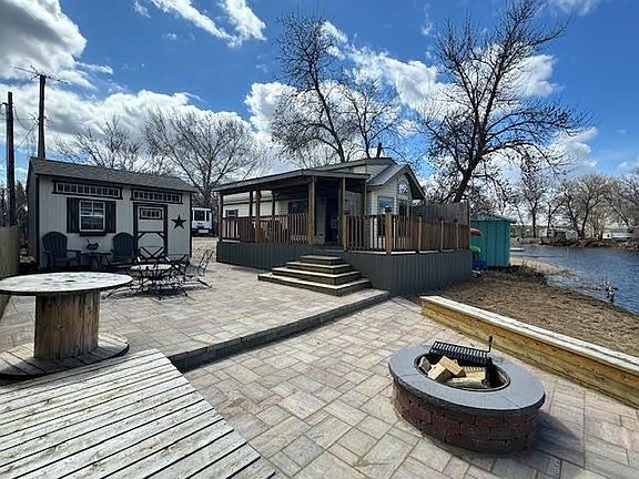 4th image of 134 River Dr