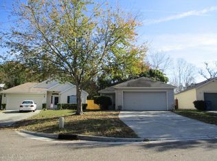 1255 Brookwood Bluff Rd E, Jacksonville, FL 32225
