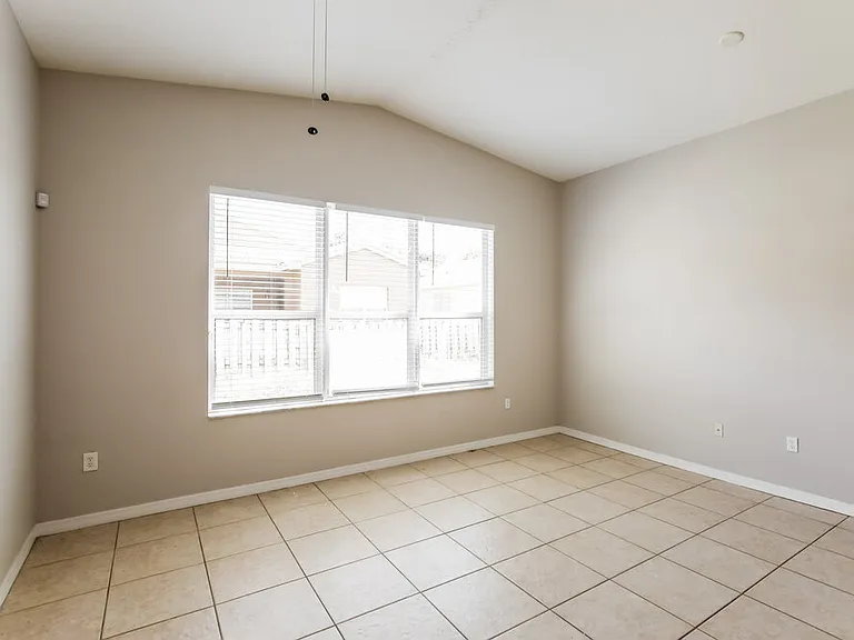 13124 SW 23rd St — Photo 15