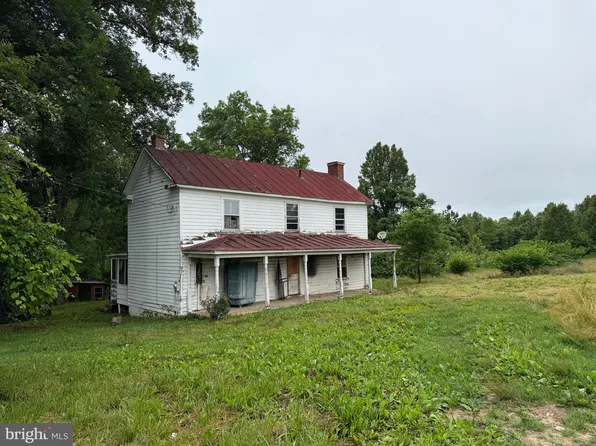 884 Red Oak School Rd, Rustburg, VA 24588