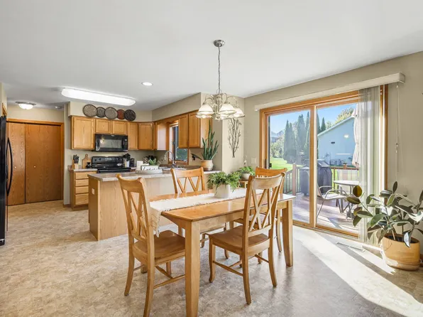 502 Traveler Ln, Madison, WI 53718