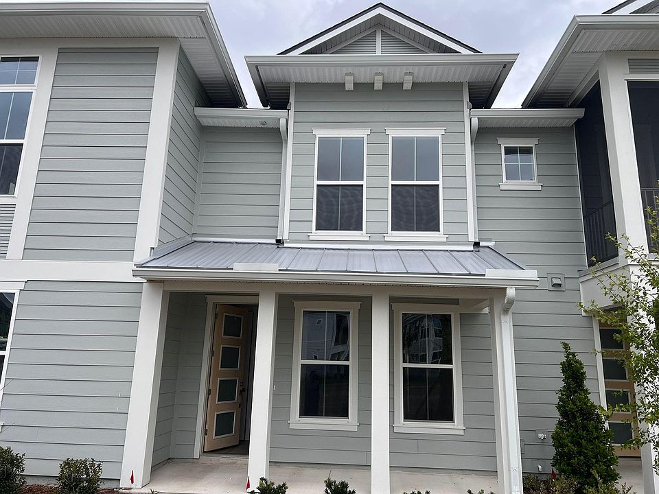 1st image of 35 Seaport Ln