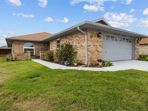 416 Barbados Cir, Lakeland, FL 33803