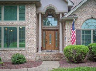 501 Raven Run, Campbellsville, KY 42718