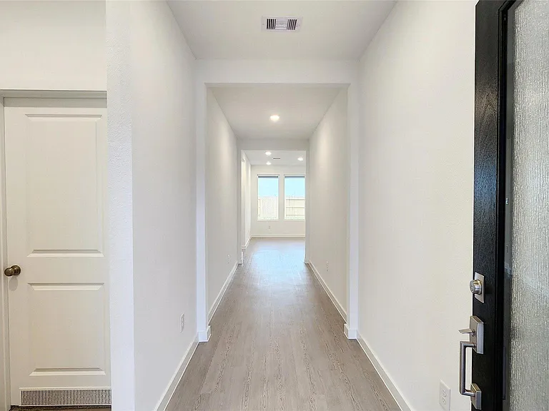 28622 Great Canyon Dr — Photo 4