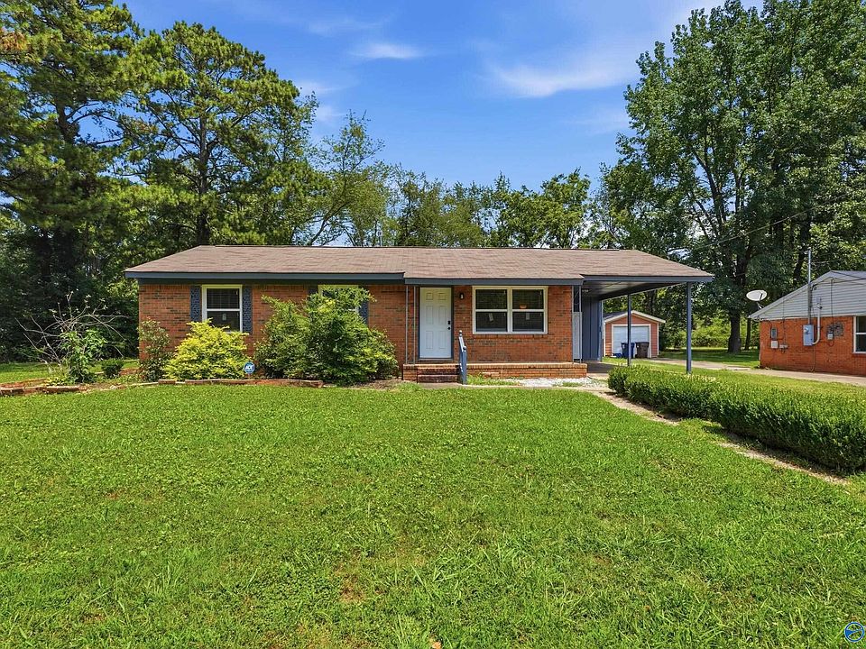 1st image of 3006 Love Ave NW