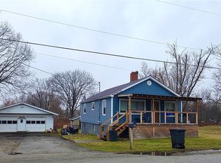 43 W Elm St, Fairchance, PA 15436