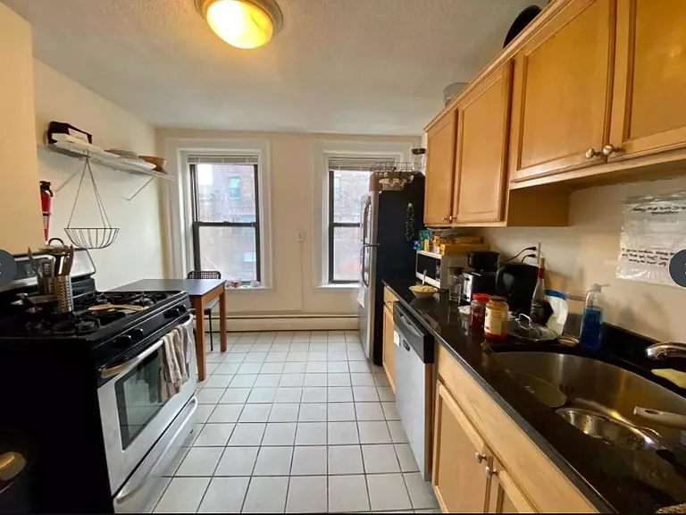 622 Columbus Ave #2 — Photo 10