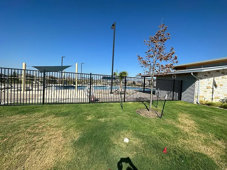 1018 Ascari Ct — Photo 36