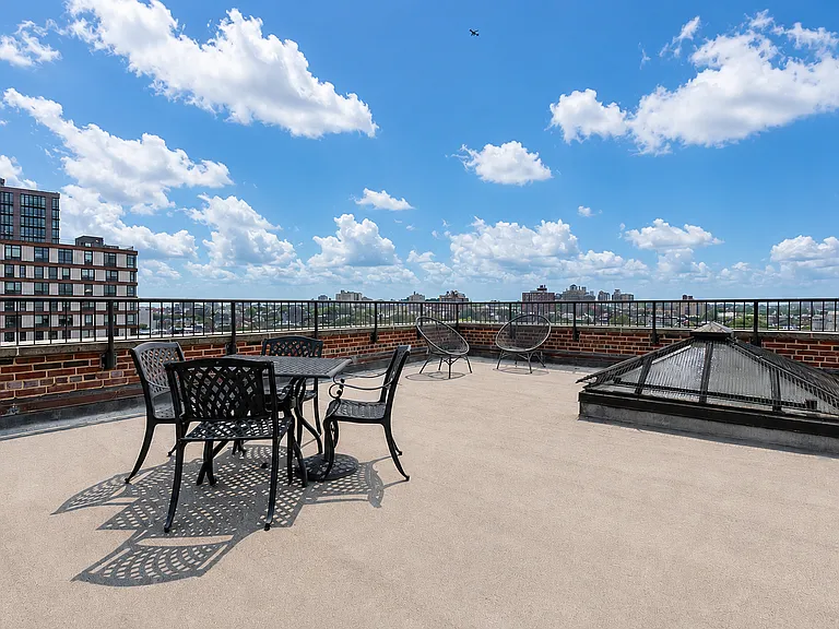 535 Dean St #Penthouse 901 — Photo 3