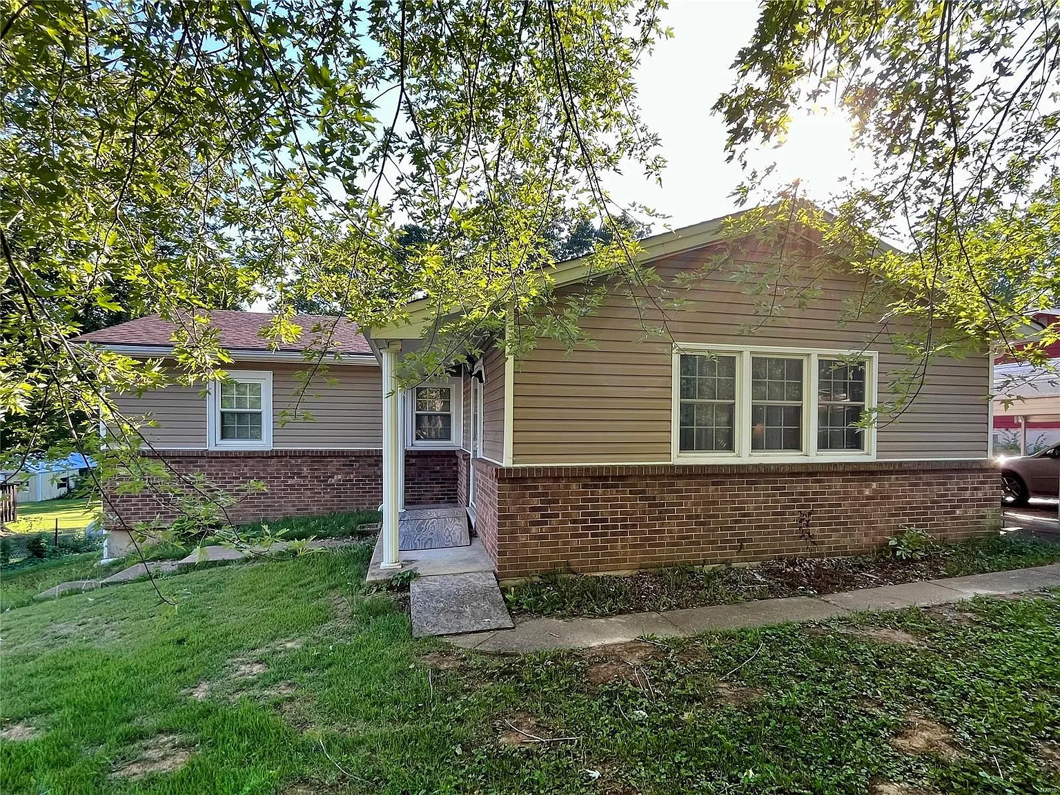 9147 Ridge Dr photo 1