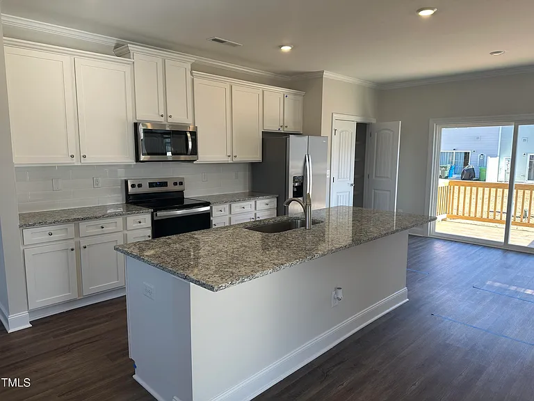 5300 River Reach Dr — Photo 3