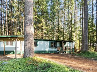 1651 King Valley Dr, Maple Falls, WA 98266