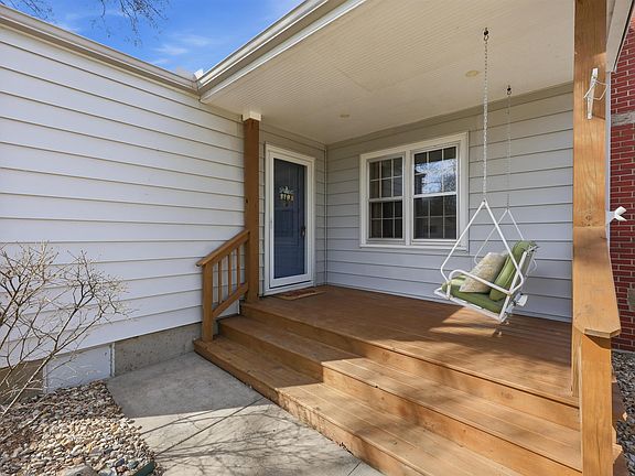 2nd image of 811 SE Tecumseh Rd