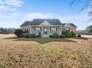 105 Rose Petal Ct, Zebulon, NC 27597