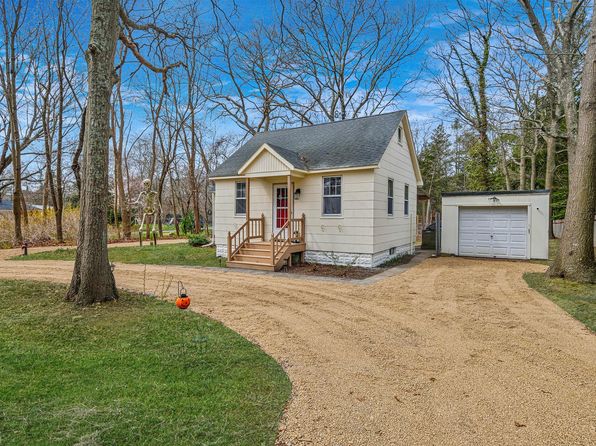120 Lincoln Road, Medford, NY 11763