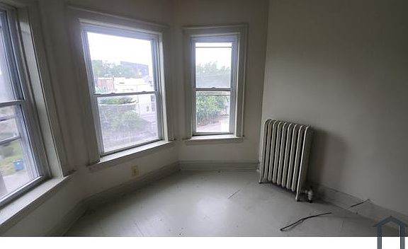 5th image of 1434 Park Ave APT 8