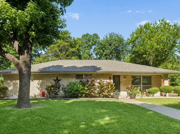 1047 Westlake Dr, Desoto, TX 75115