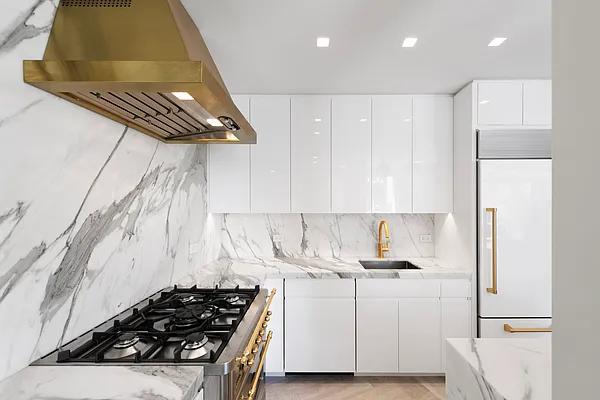 167 East 61st Street #8E in Lenox Hill, Manhattan | StreetEasy