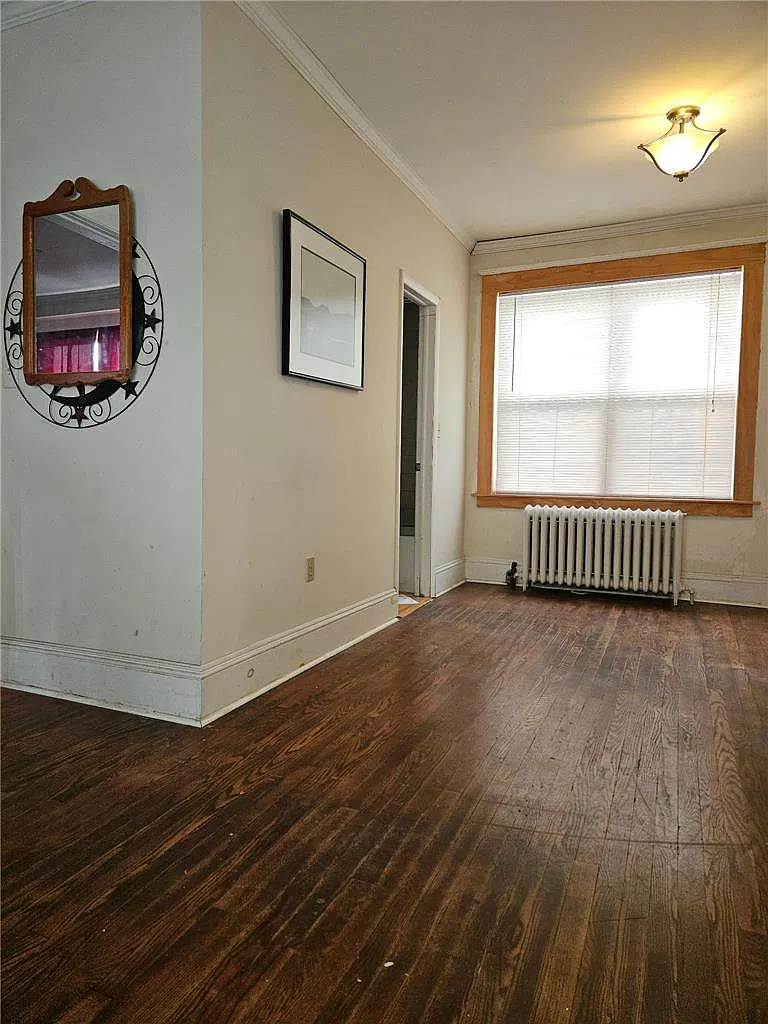2 bed, 1.5 bath, 1050 sqft, $1,600 — Photo 3