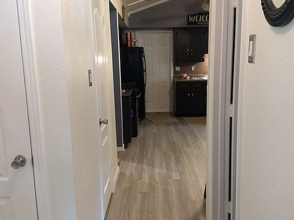 1702 Cherry Orchard Dr