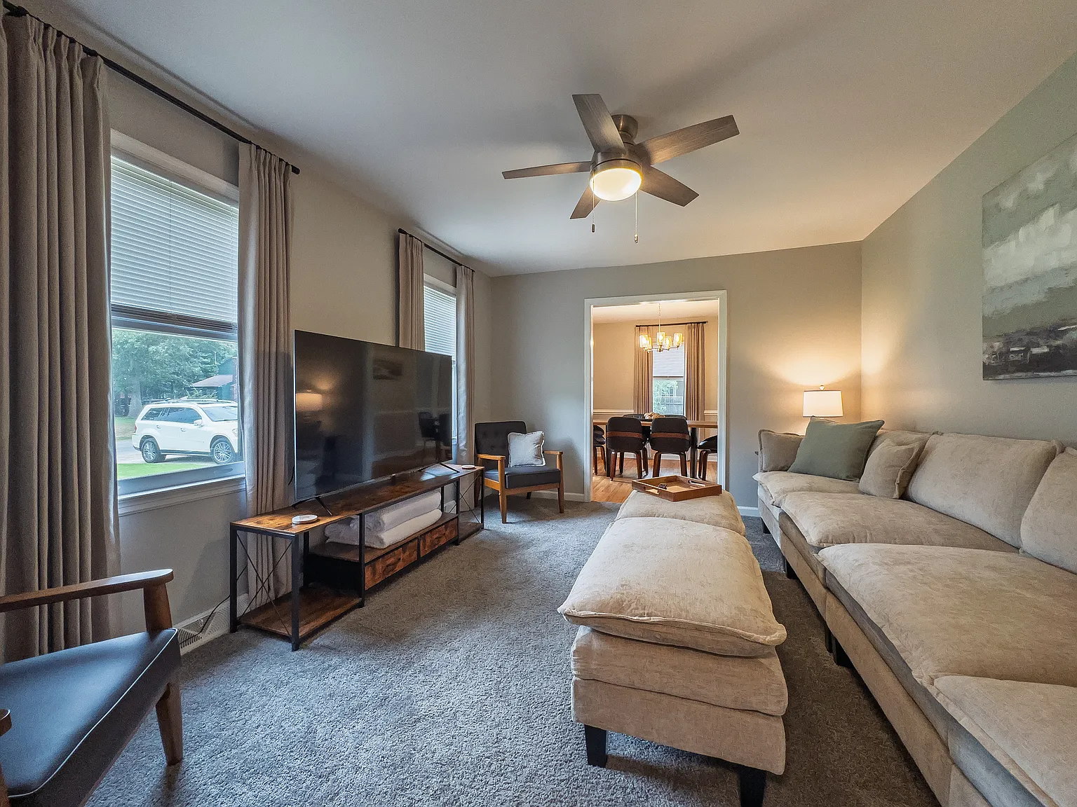 4 bed, 1570 sqft, $6,000 — Photo 2
