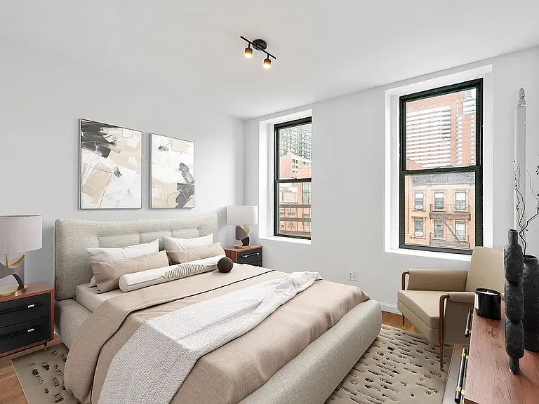 723 11th Ave #5C — Photo 1