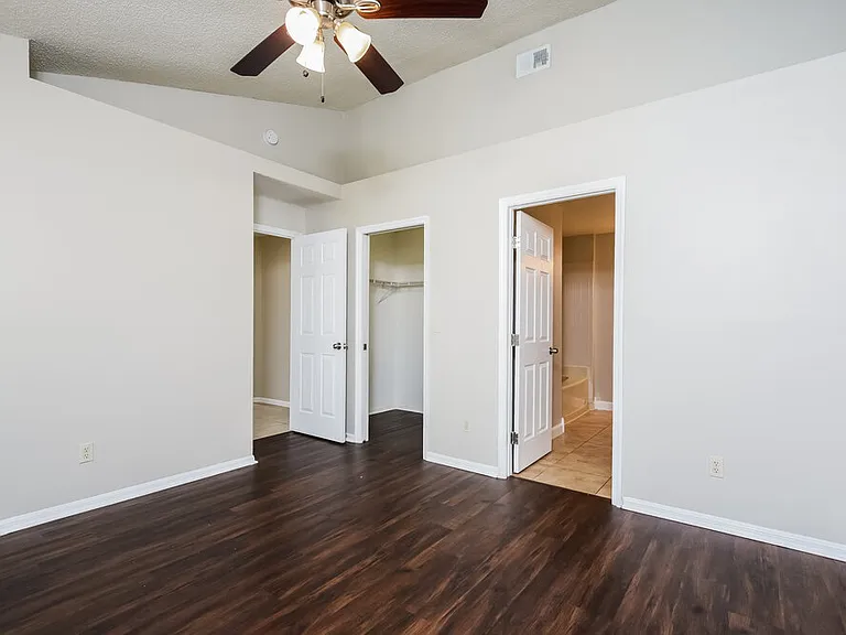 4331 Boca Woods Dr — Photo 9