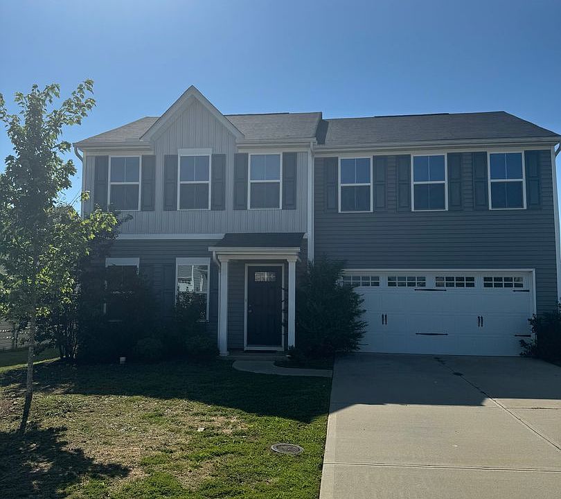 1st image of 8 Castlebrook Dr