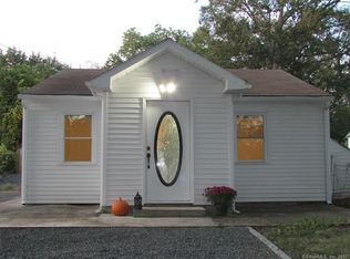 12 Evans Rd, Rocky Hill, CT 06067