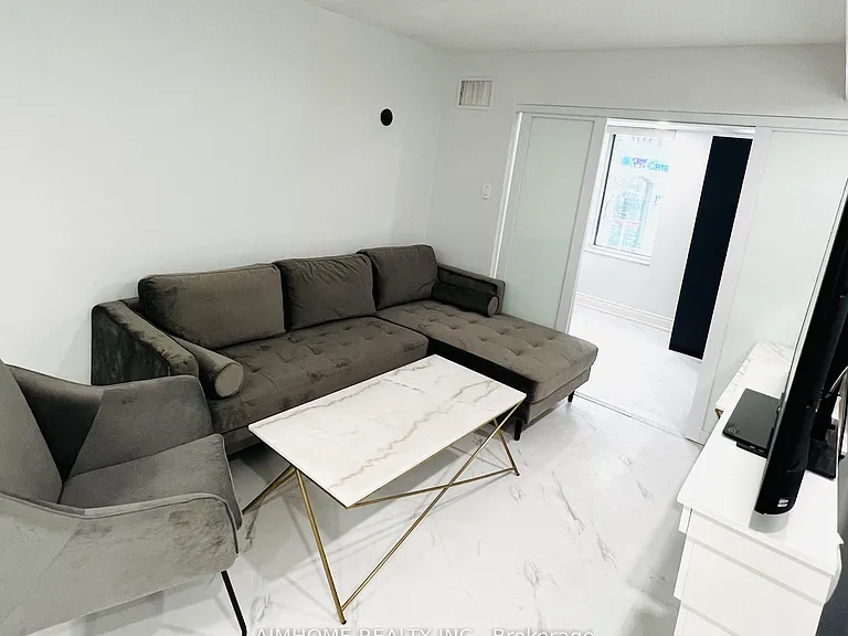 33 University Ave #207 — Photo 6