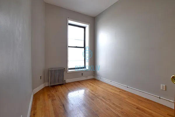 Rented by null | media 50