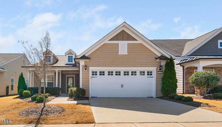 1st image of 216 Kalmia Dr
