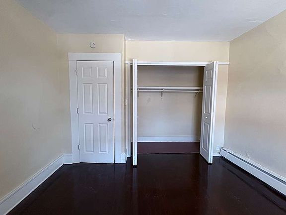 5th image of 701 Howard Ave APT 1