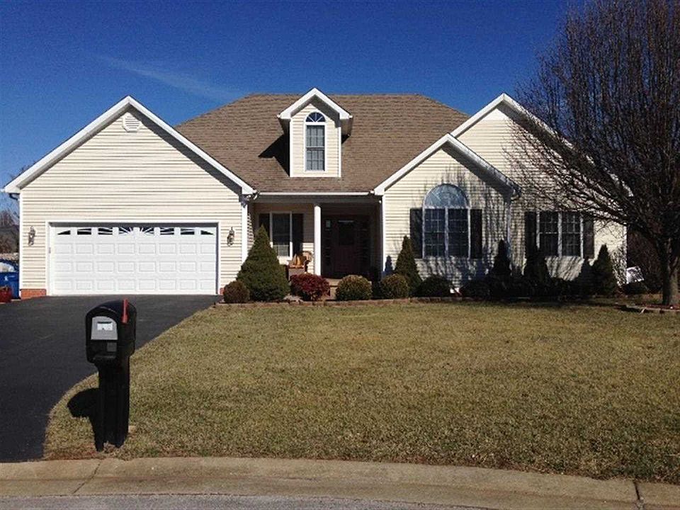 1st image of 608 Victory Ct