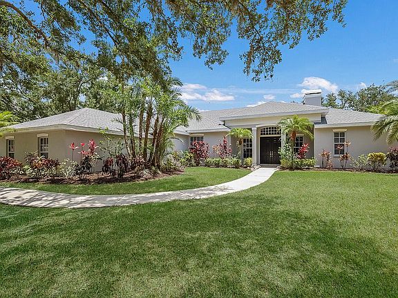 5th image of 7289 Serenoa Dr