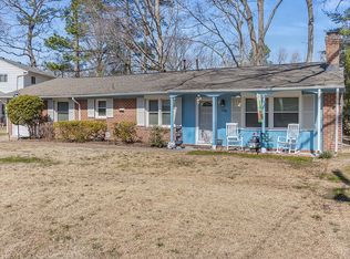 716 Fox Run Rd, Virginia Beach, VA 23452