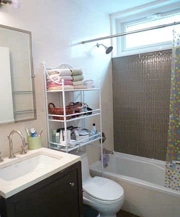 5th image of 211 E 46th St #27C