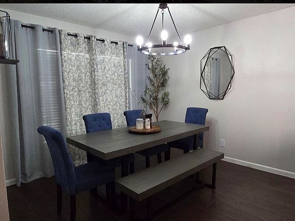 5th image of 6715 Honeyridge Ln