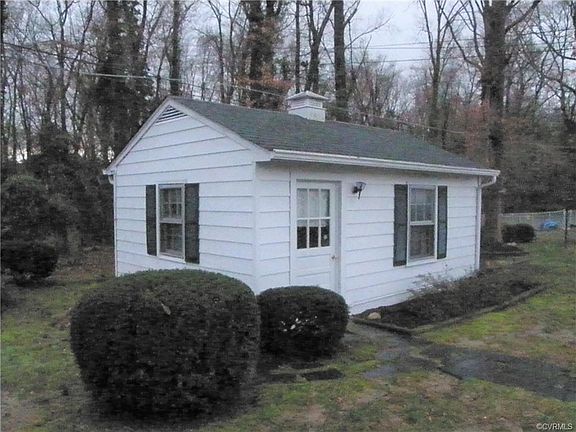 3rd image of 7217 Alycia Ave