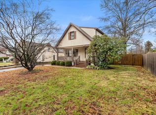 21 Heathcote Brook Rd, Kingston, NJ 08528