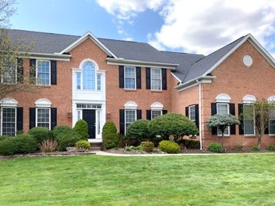 7396 Capilano Dr, Solon, OH, 44139