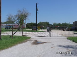 4588 Us Highway 90a E, Gonzales, TX 78629