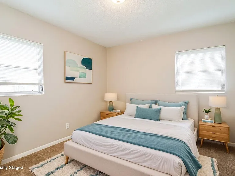 5664 Hillman Dr — Photo 10